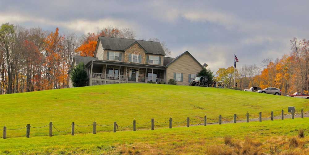 Pennsylvania Whitetail Hunting Cabin - Dannerholz Whitetails